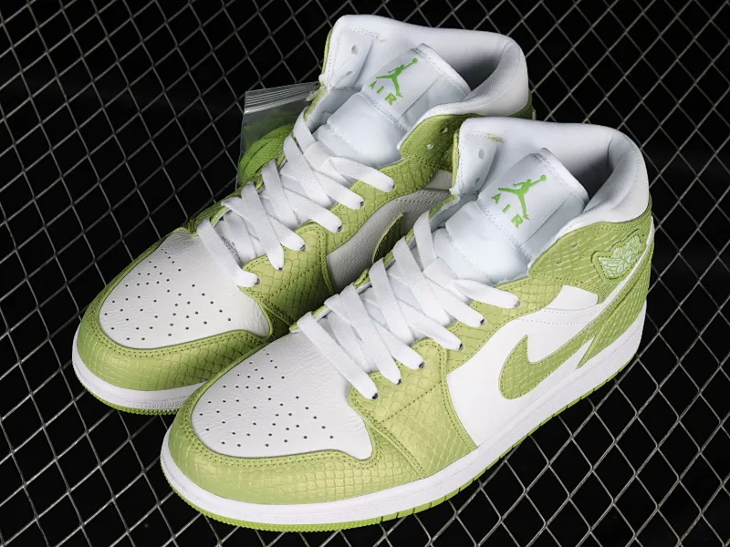 All categories Air Jordan Jordan series basketball shoes Air Jordan 1 Mid Air Jordan 1 Mid SE "Green Python" AJ1 Joe 1 Green Snake DV2959-113